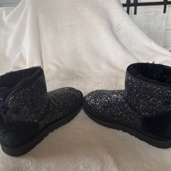 Ugg Classic Mini Bow Cosmos Women Ankle Boots 8 - Picture 5 of 7